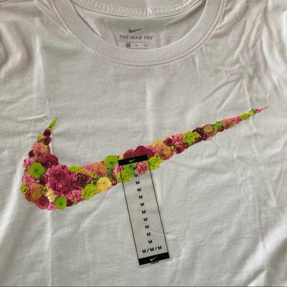 Nike shirt Size M - Picture 3 of 8